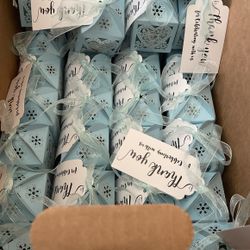 X35 Party Gift Boxes Wirh 2 Candies Inside Great For Babptism Birthday Quincenera Or Any Occasion