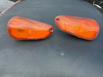 3000Gt front corner lights