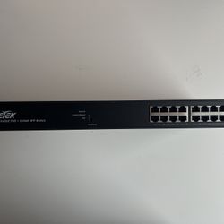 AETEK Smart 16-Port Switch