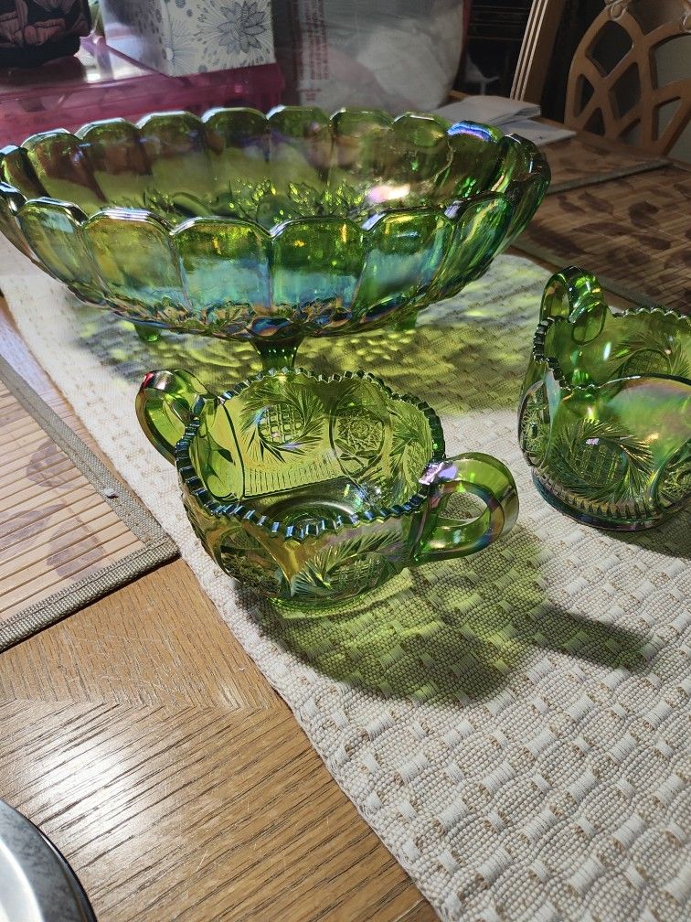 Vintage Carnival Glass Fruit Bowl And Sugar And Creamer