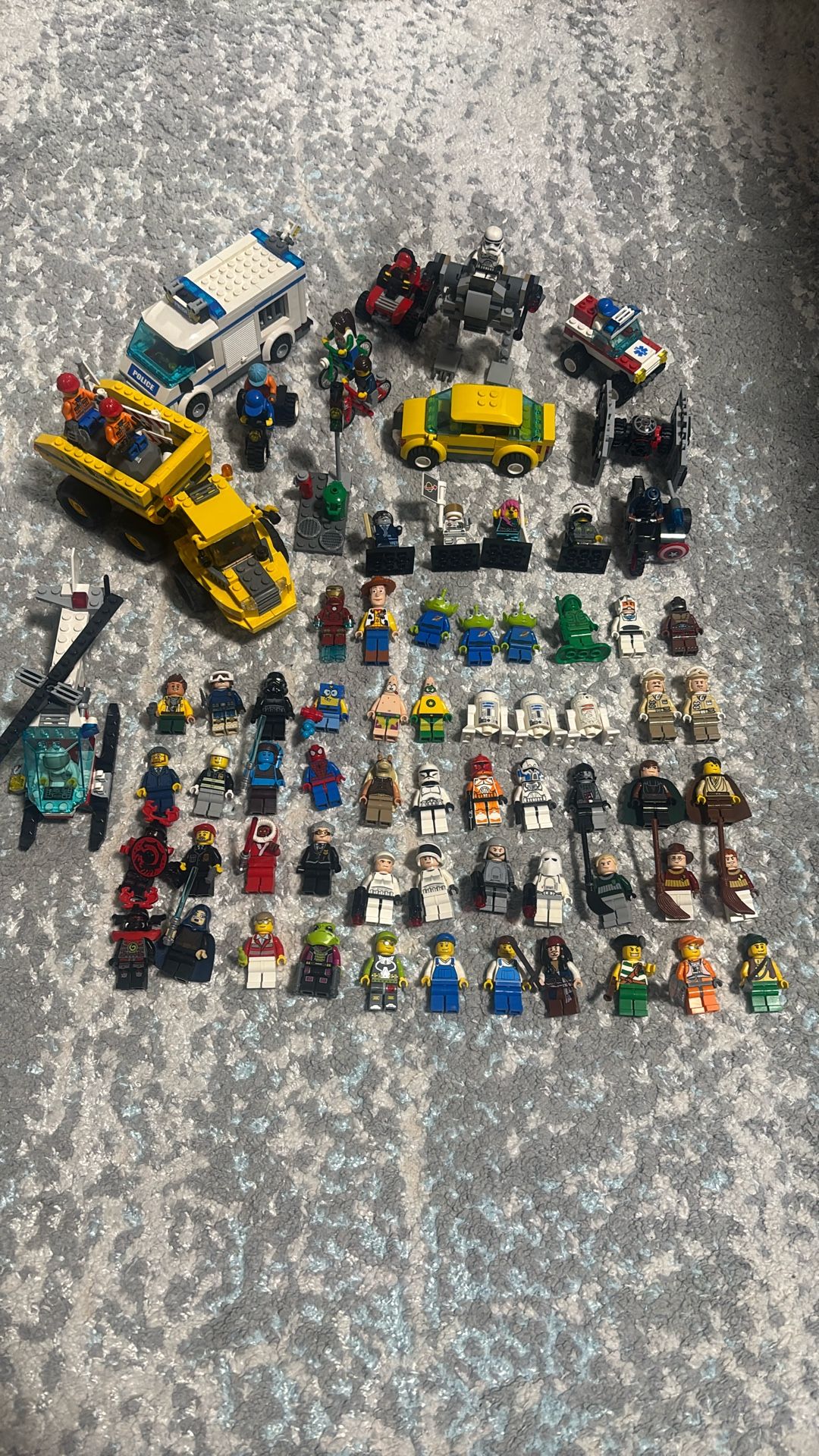 Random Lego Figures And Vehicles