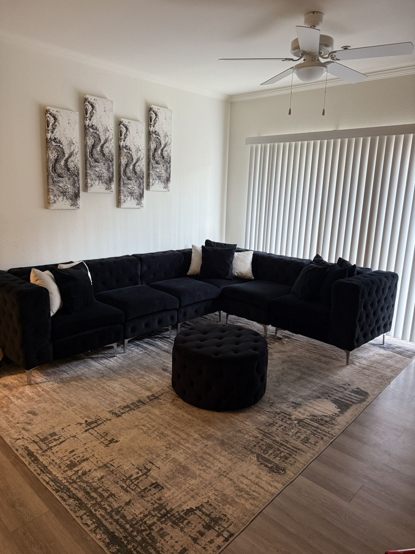 Sectional For Sell ! Like New !