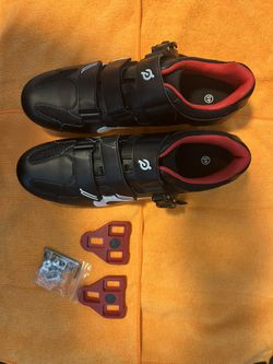 Pelotón  Bicycle Shoes Size 45