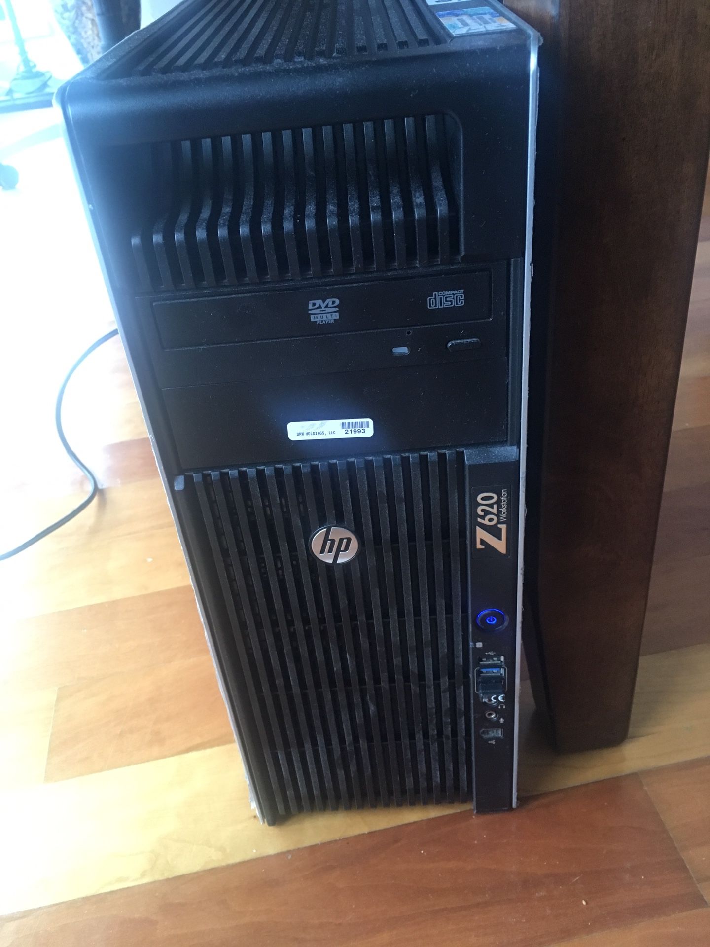 Desktop hp z620 - win10- 32 GB RAM