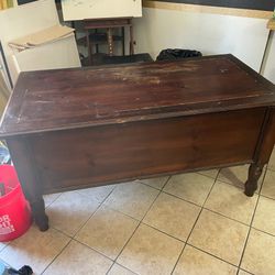 Mahogany Desk w/ 3 drawers & 1 door