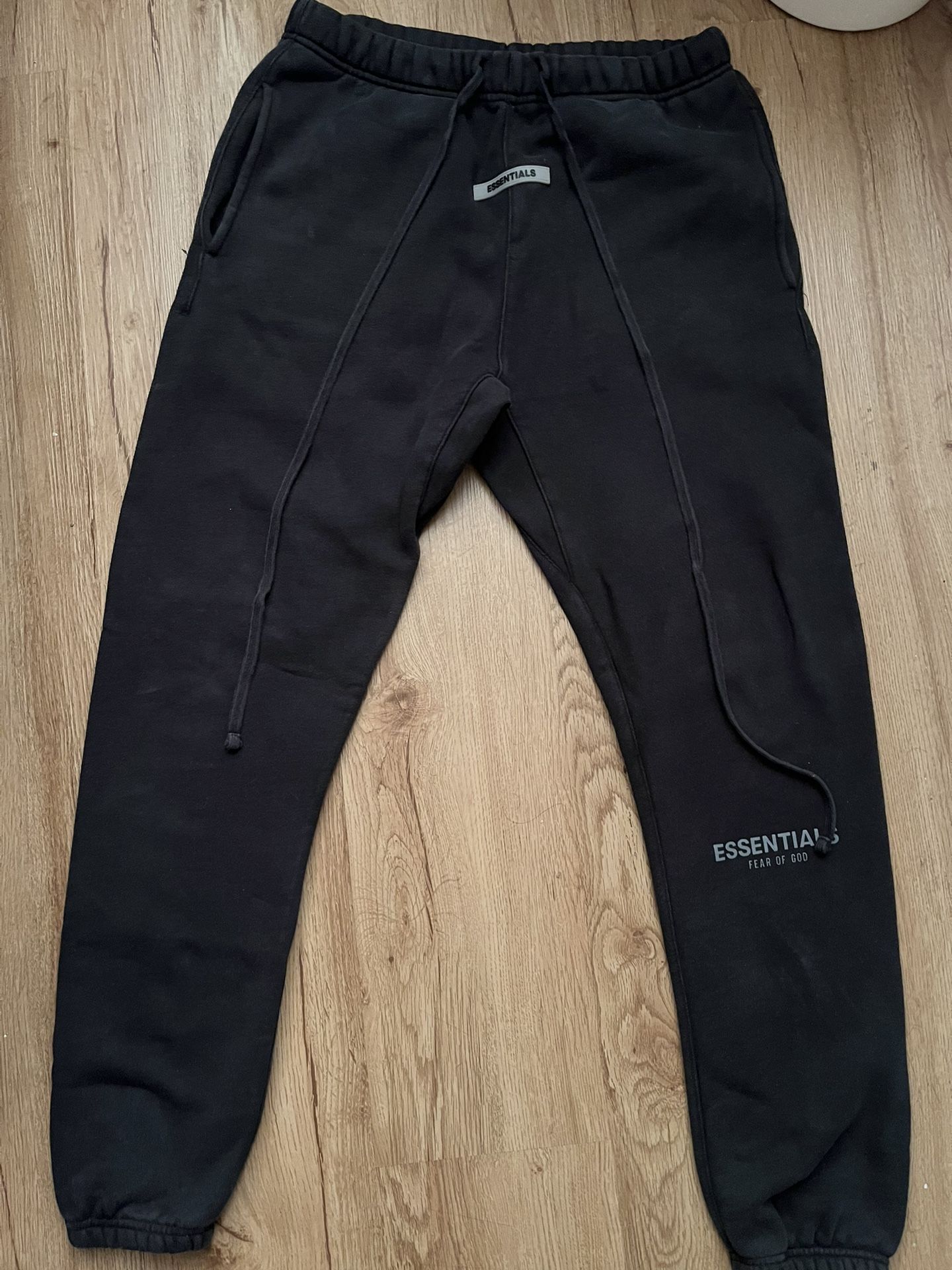 Fear of God Essentials sweats (black)