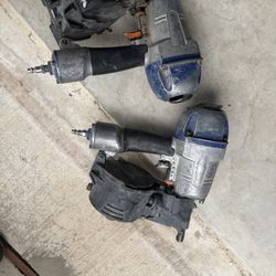 2 Nail Guns 
