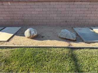 Landscaping rocks/stones