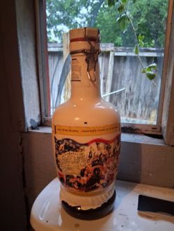 Noble Union 1991 Distillery Advertising Ceramic Jug Swing-Top Stopper White