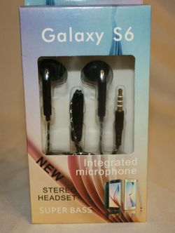 Headphones/earbuds/headset