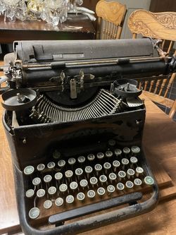 Antique Type Writer
