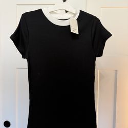 Women’s Small ribbed Black with some stretch t shirt