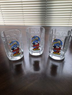 2000 Collectable Walt Disney Celebration Epcot Glasses (Set of 3)
