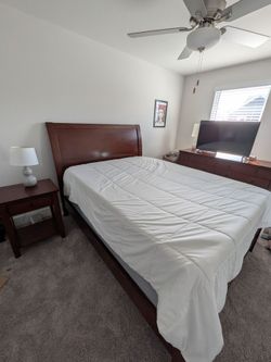 $450 queen bed room furniture set (dresser, night stand, queen bed frame w/headboard and boxspring)