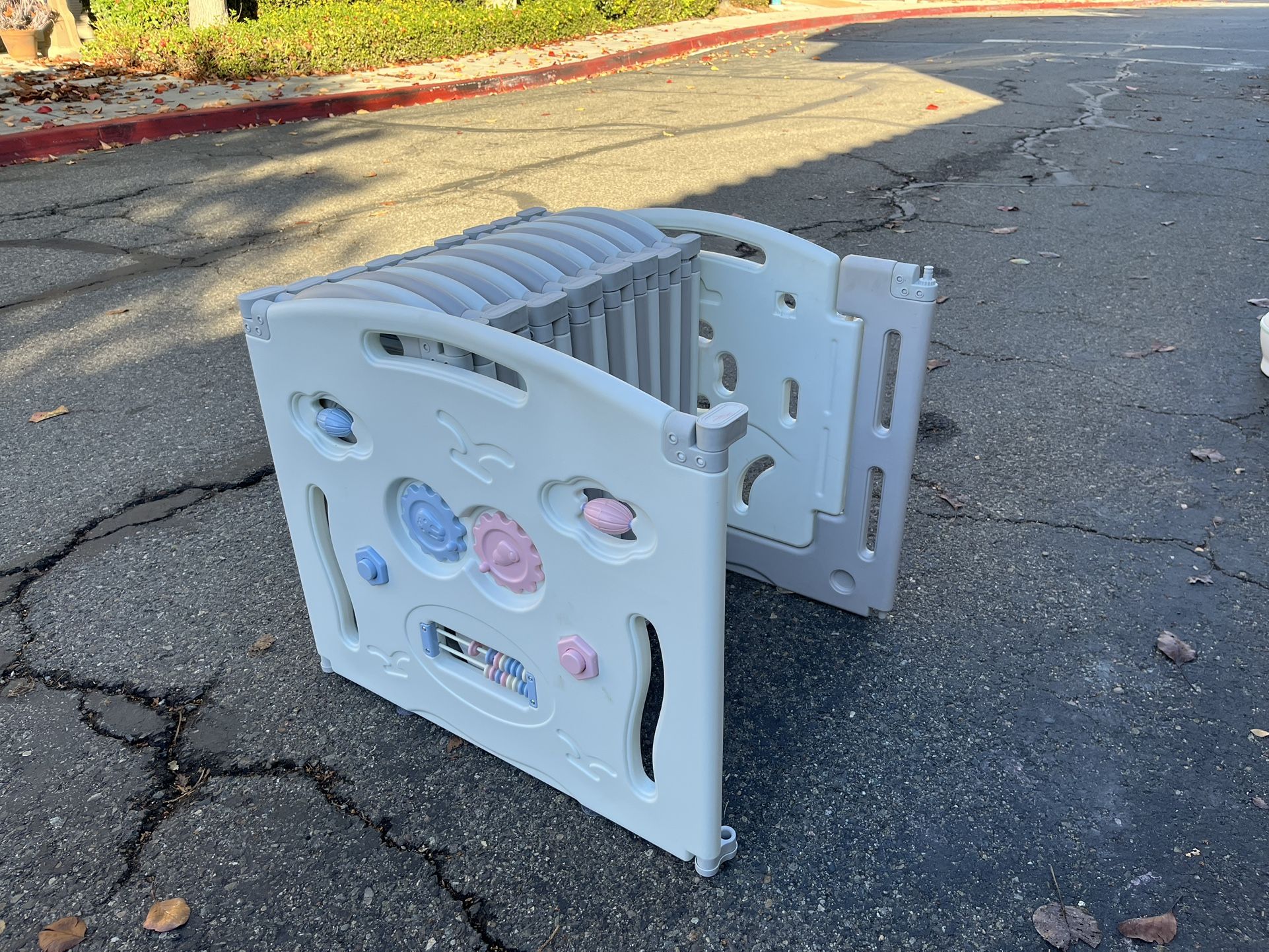 Baby Gate Play Pen