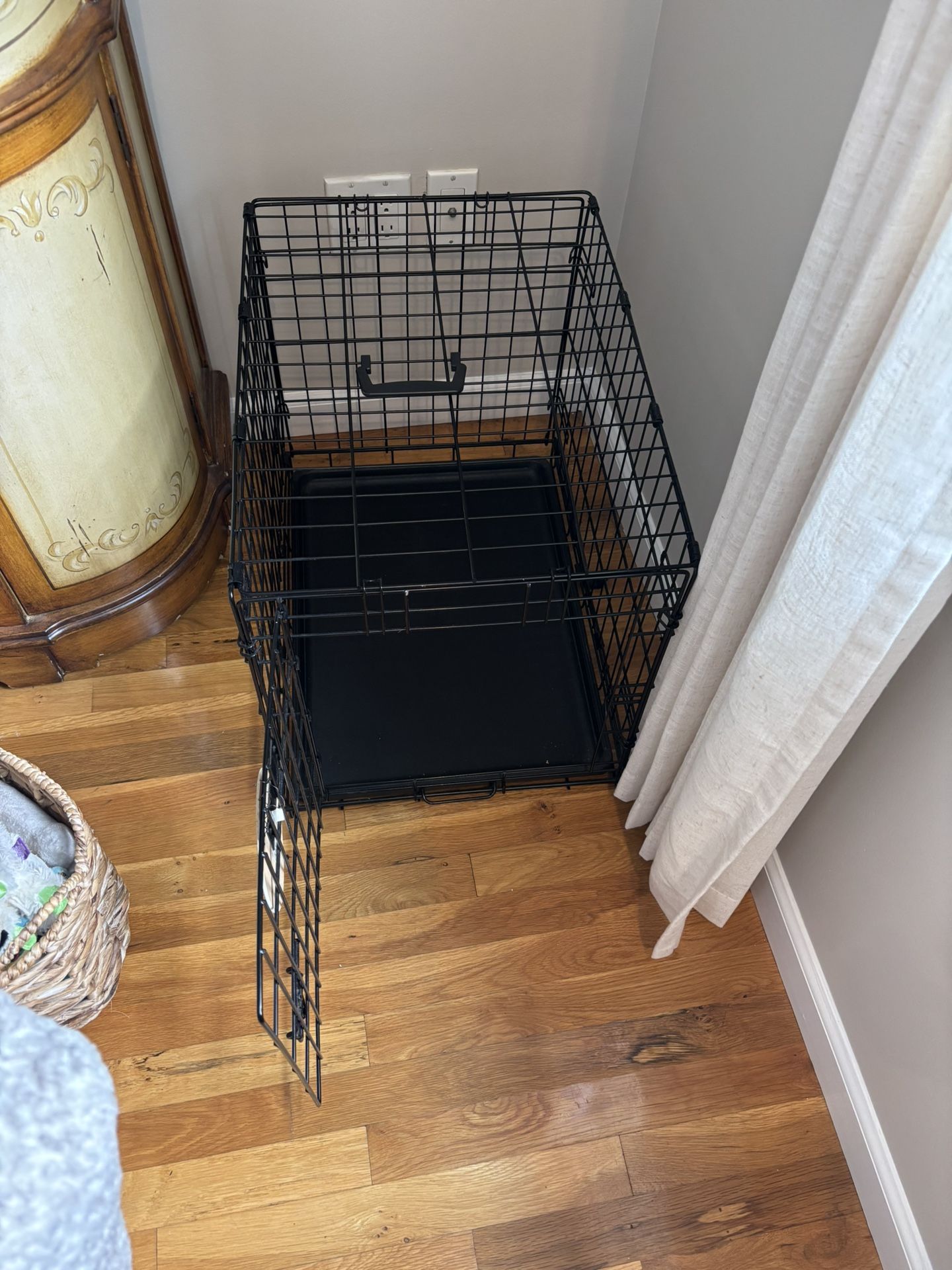 Small dog crate
