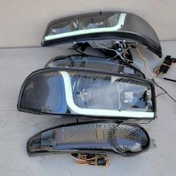 01-06 Gmc Sierra Yukon LED DRL Headlights Luces Micas Calaveras Faros Faroles Focos Headlamps 