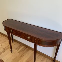 Hekman Mahogany Sofa Table (Copley Place)