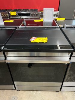 Samsung Induction Range with Glass Cooktop