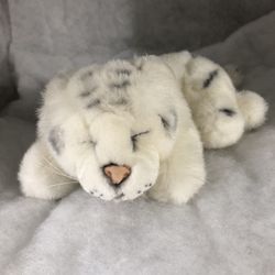 Rainforest Cafe Sleeping White Tiger 10” Great Condition Very Life Like