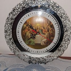Last Supper Glass Tabletop Clock