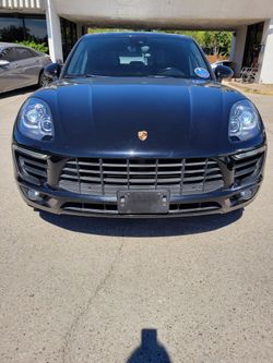 2018 Porsche Macan Sport Ed
