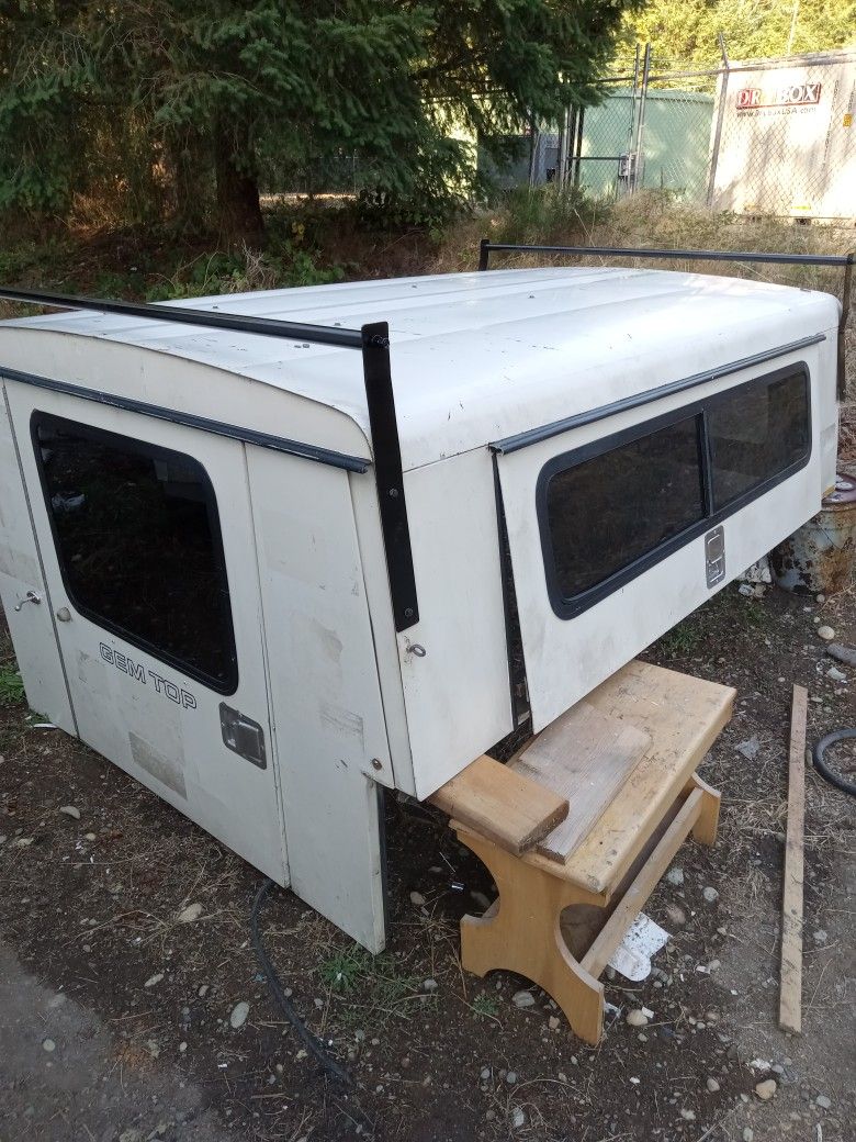 GEM Top Canopy Commercial Truck Cap /;Camper Shell