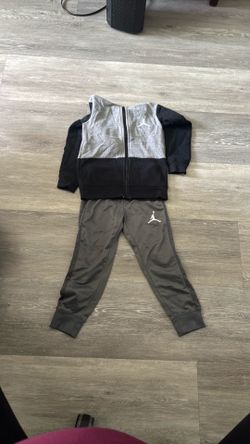 Jordan Boys clothing 4T