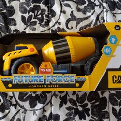CAT Future Force Concrete Mixer