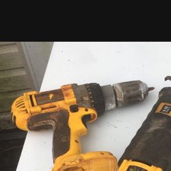 Dewalt 14.4v Drill For Parts 