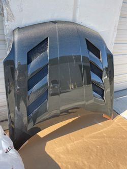 Brand New 2003 - 2007 Infiniti G35 Coupe VIS Racing AMS Style Carbon Fiber Vented Hood