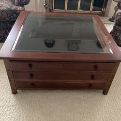 rare wooden map table/coffee table/display table