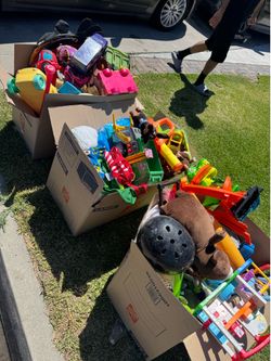 Toys Free