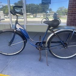 Vintage Schwinn Deluxe Cruiser