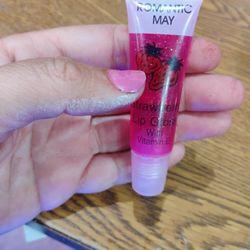 Romantic May Strawberry Lip Gloss
