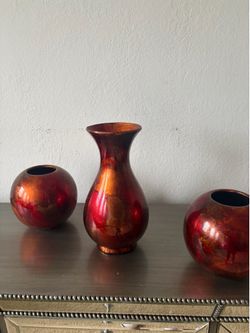 Red glass decor