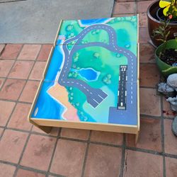 Train table