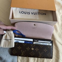 Louis Vuitton Wallet 