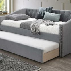 Daybed with Trundle