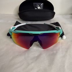 Oakley Radar EV Path Sunglasses