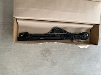 BMW X5 (F15) Window Regulator 
