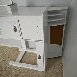 Free Kids Desk And Chair