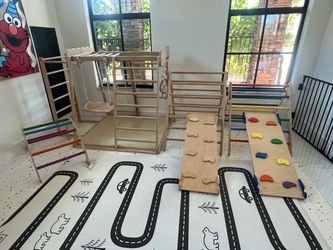 6 piece Wood and Hearts brand Montessori Climbing Set!! e