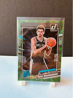 2023 Donruss Rated Rookie Victor Wembanyama Holo Green Laser