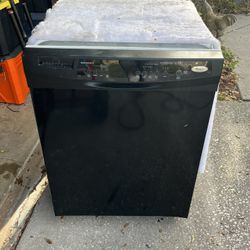 Whirlpool Dishwasher Black