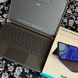 Logitech Folio Touch Ipad Pro 11 Inch First And Second Generation