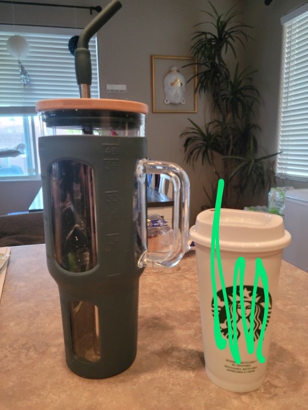 Used 46 oz Glass Tumbler
