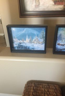 2 Christmas pictures