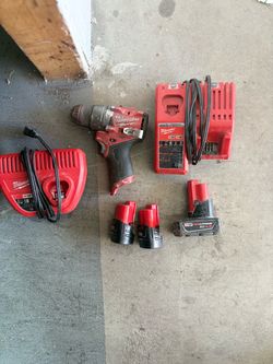 Milwaukee M12 Hammer Drill