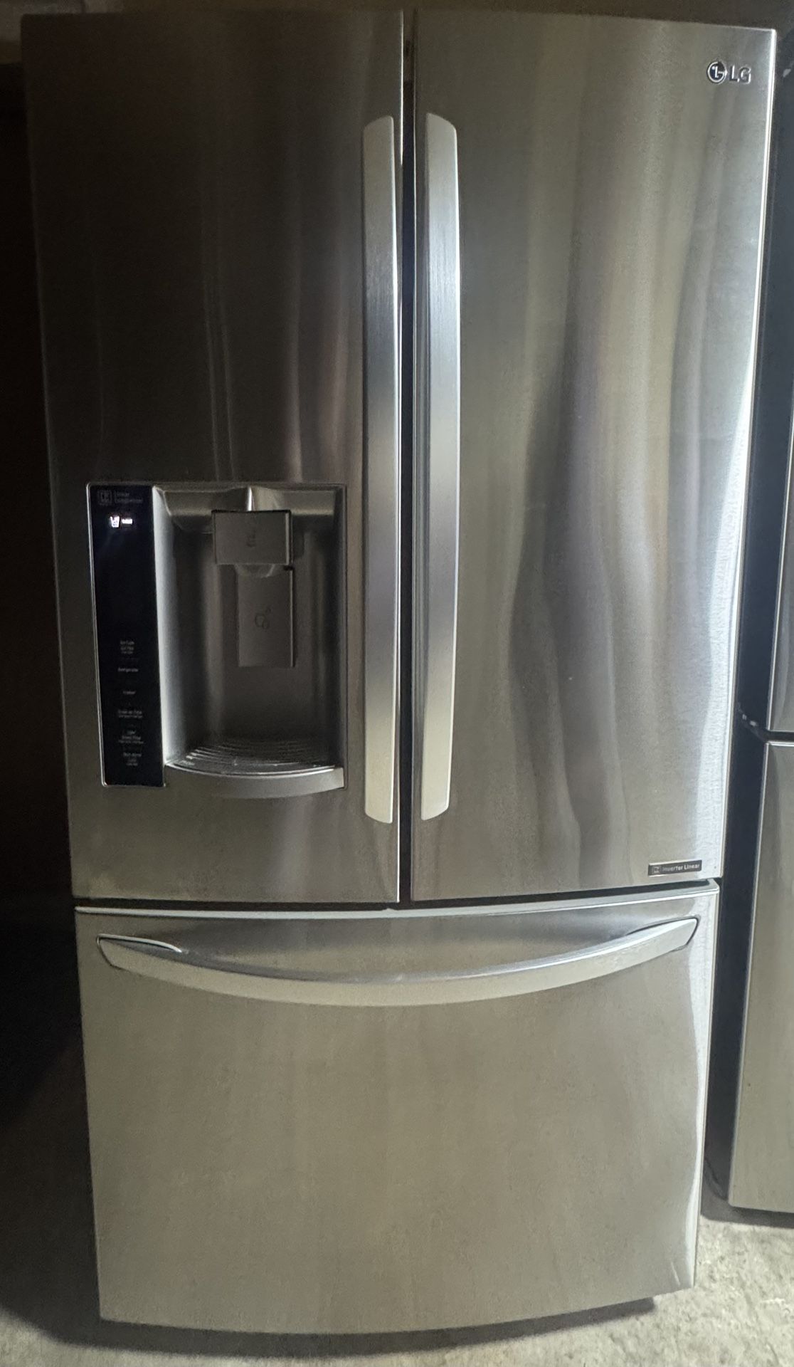 Refrigerator